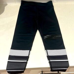 Black and White Lilybod Leggings. Size XS